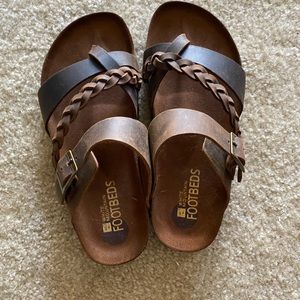 Womens White Mountain Sandals, Size 6, Never Worn